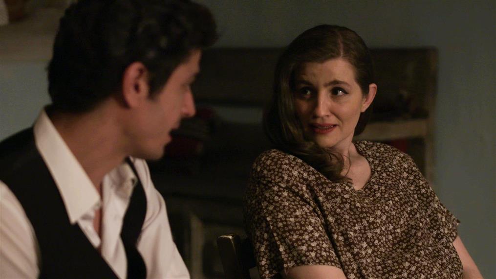 Άγριες Μέλισσες: Ο Ακύλας το σκάει από την φυλακή και θέλει να σκοτώσει την Ελένη