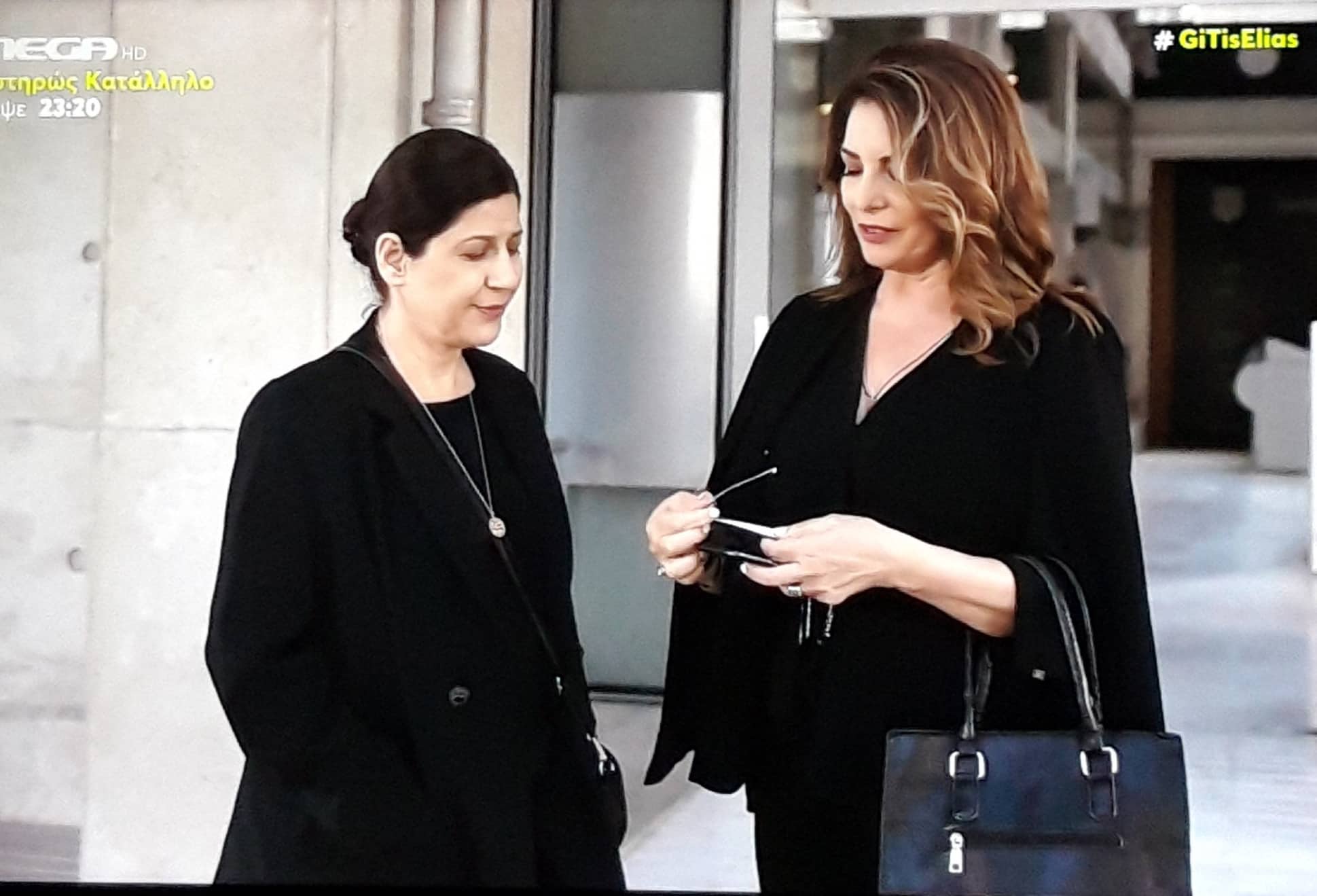 Η Γη της Ελιάς-Αθηνά-Αναστασία-