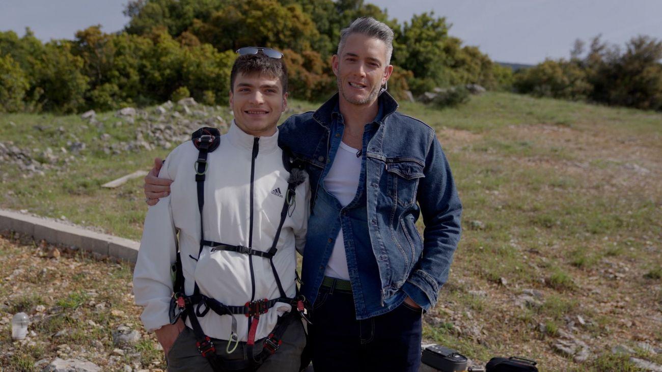 Η Γη της Ελιάς-Διονύσης Παπανδρέου- Η Γη της Ελιάς-Διονύσης Παπανδρέου-