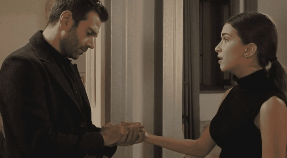 Η Γη της Ελιάς-Μαρίνα-Μάνος-