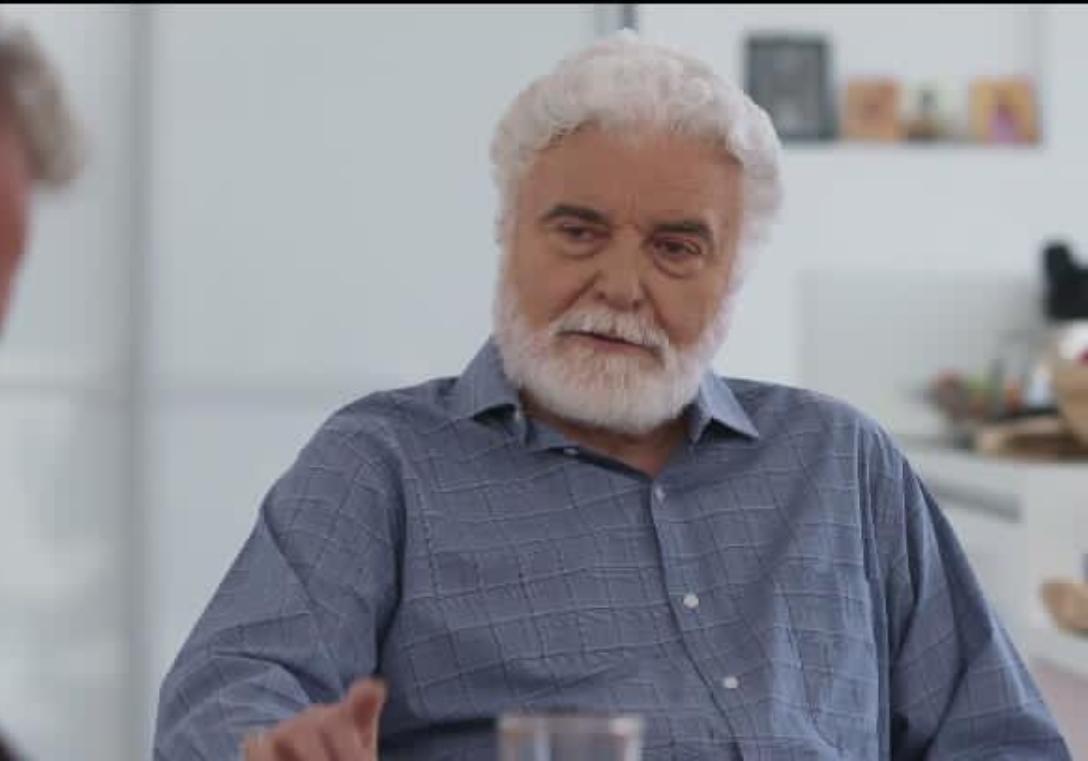 Η Γη της Ελιάς: Ο Ιάκωβος εξωθεί την Αθηνά στα όρια της