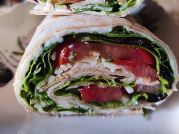 συνταγή-για-τορτίγιες-με-ρόκα-σπανάκι-και-τυρί κρέμα-