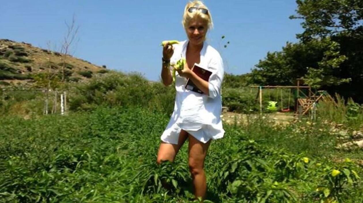 Ελένη Μενεγάκη :Δείτε τον υπέροχο κήπο της στα Άχλα