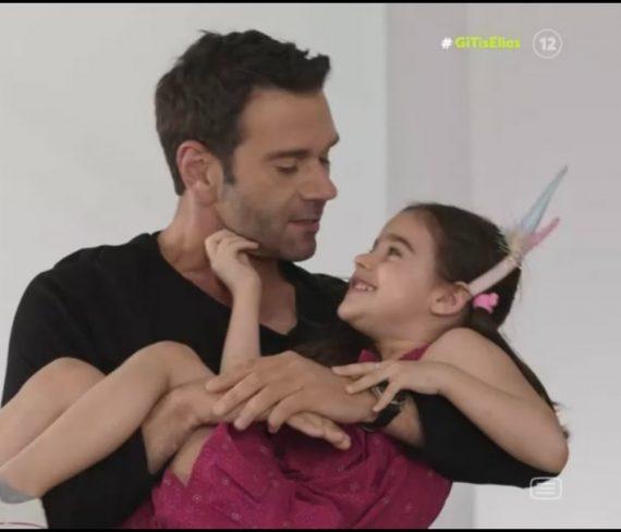 Η Γη της Ελιάς: Η Αθηνά υιοθετεί την Αγγελική