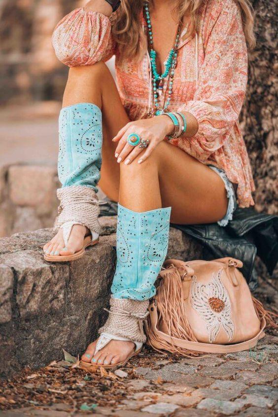σανδάλια-που-μοιάζουν-με-μπότες-