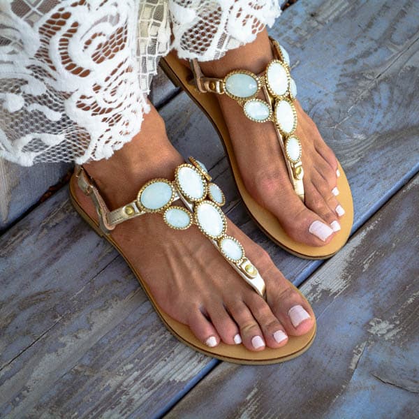 Καλοκαίρι 2022: 17 ιδέες για γυναικεία σανδάλια