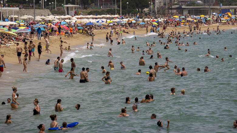 Έκτακτο δελτίο ΕΜΥ: Καύσωνας πάνω από 40 βαθμούς ο υδράργυρος