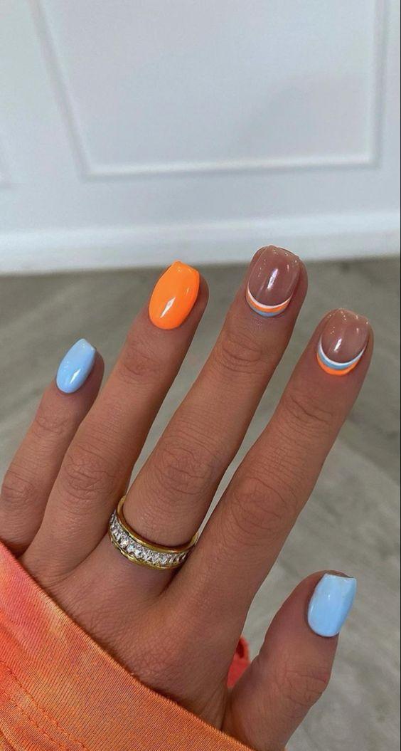 Νύχια Ιουλίου: Δες 15 ιδέες για μανικιούρ τον Ιούλιο 2022