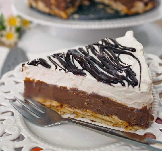 Τούρτα κορμός βανίλια σοκολάτα