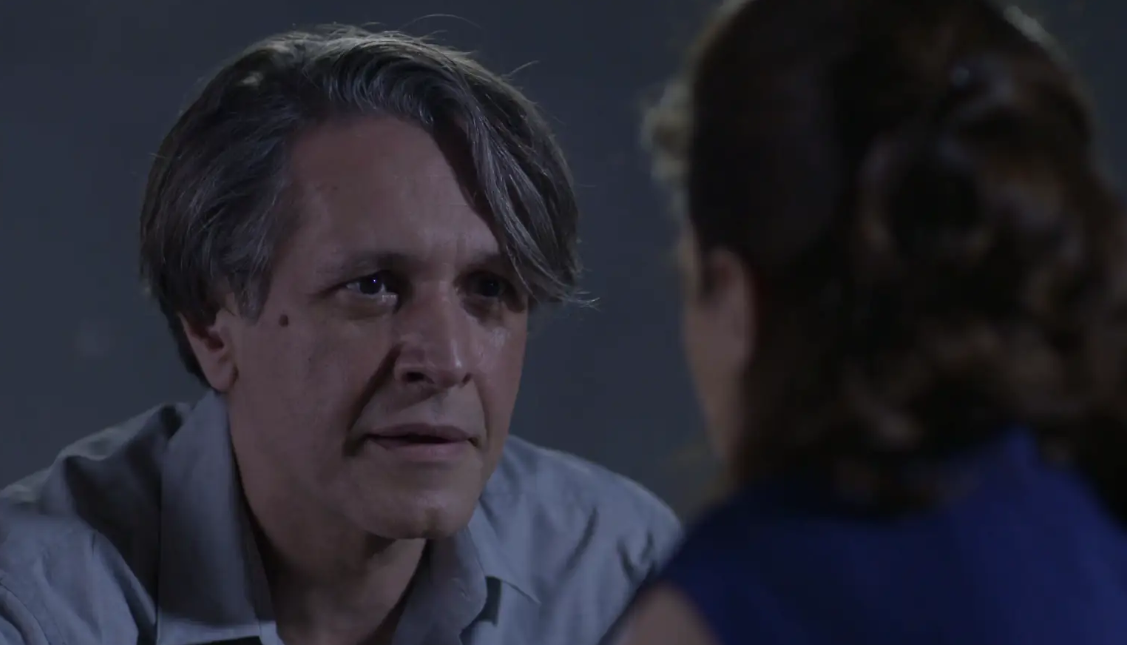 Άγριες Μέλισσες-Ακύλας-