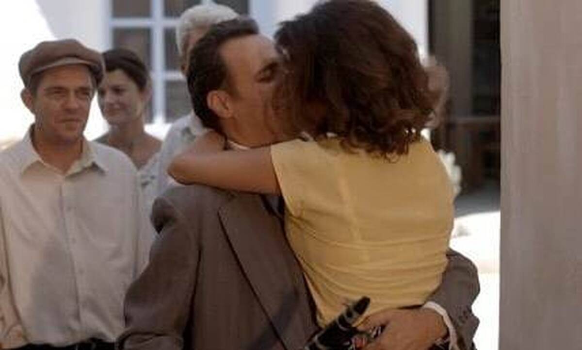 Άγριες Μέλισσες-Ουρανία-Κυριάκος-