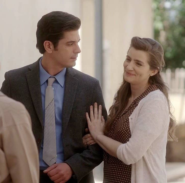 Άγριες Μέλισσες-Λάμπρος-Ελένη-