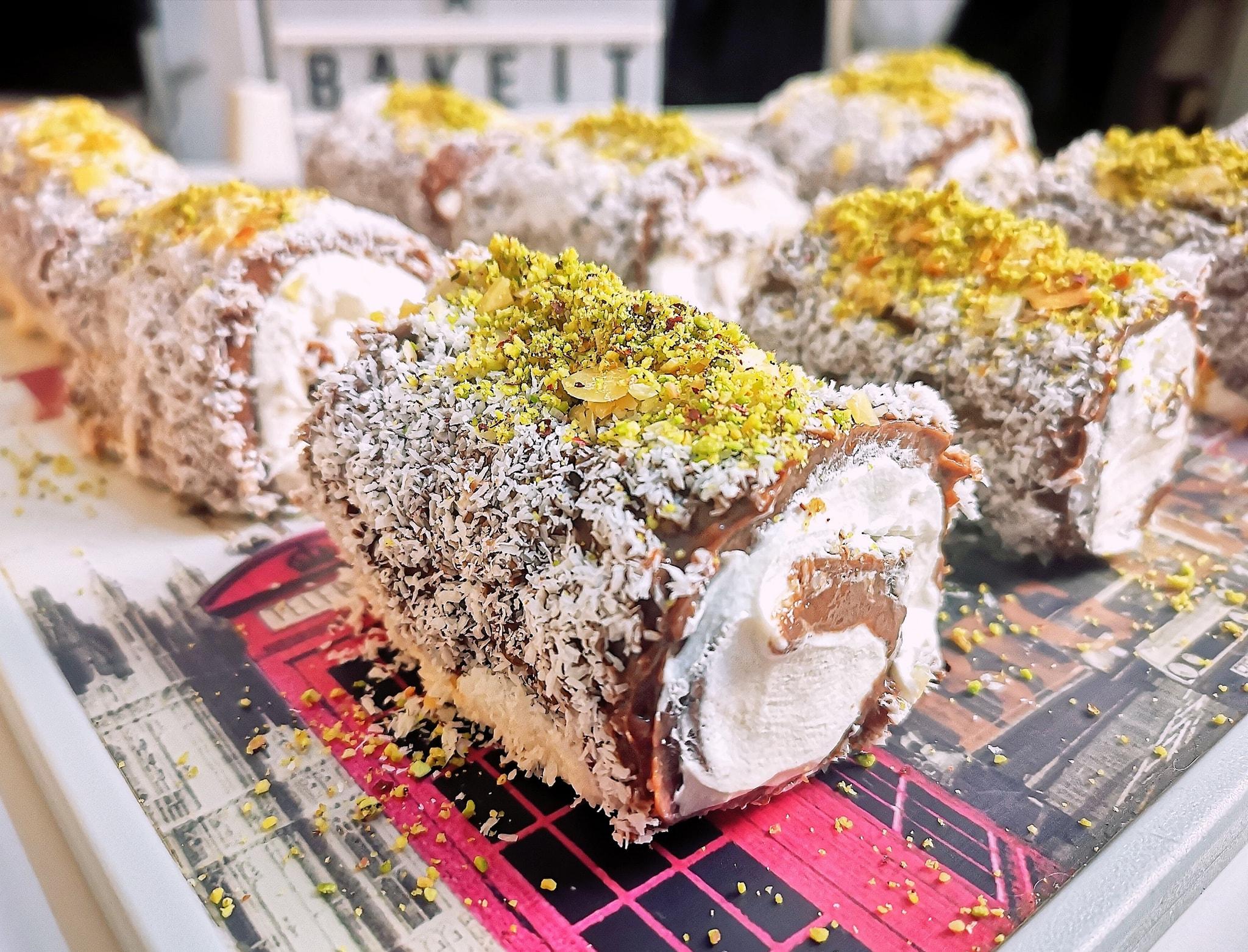 Ατομικά- ρολάκια- με- ινδοκάρυδο- Ατομικά- ρολάκια- με- ινδοκάρυδο-