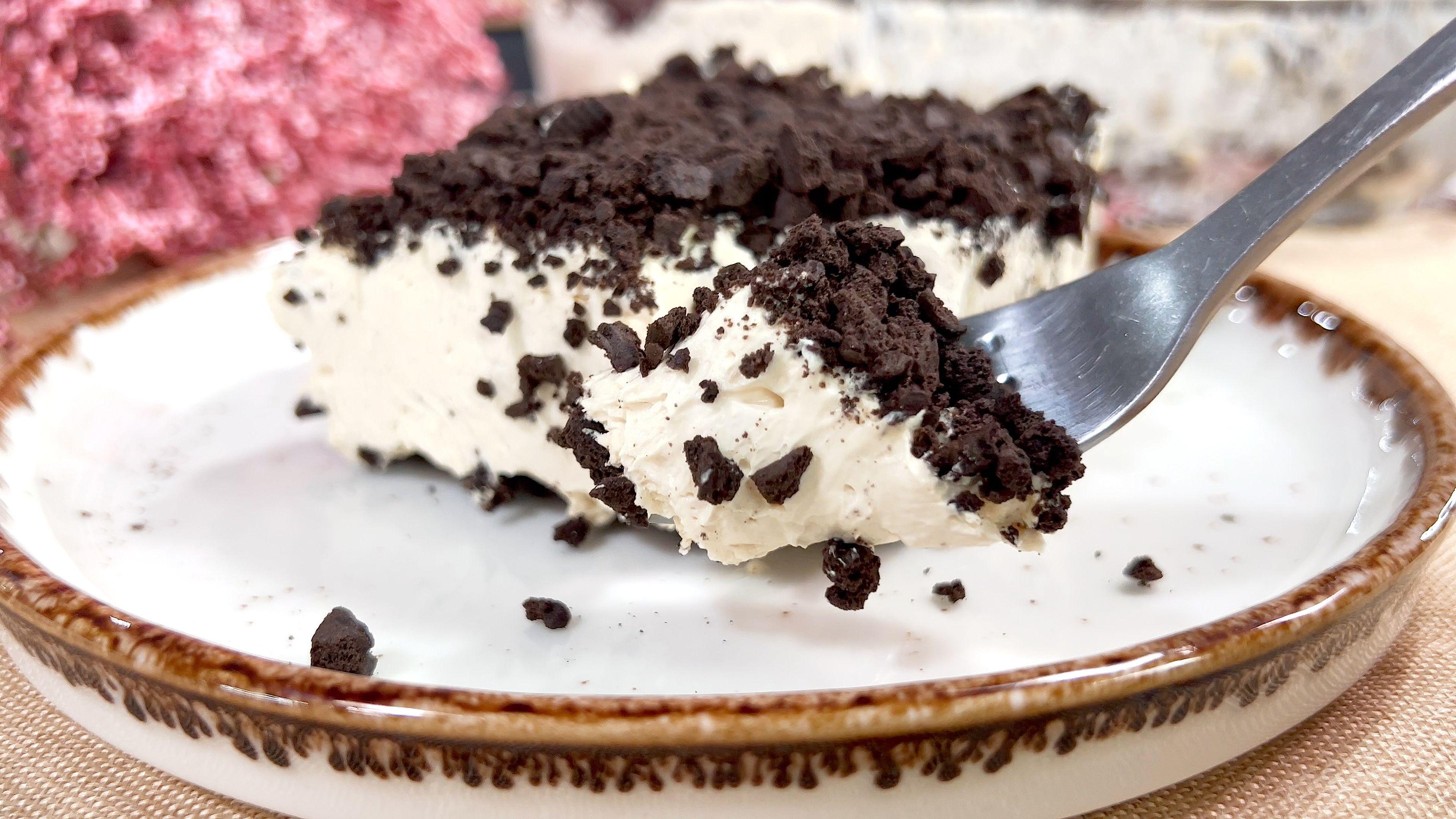 Καλοκαιρινό- γλυκό -ψυγείου- με -καραμέλα- και- ακόμη- 2- υλικά- Καλοκαιρινό- γλυκό -ψυγείου- με -καραμέλα- και- ακόμη- 2- υλικά-