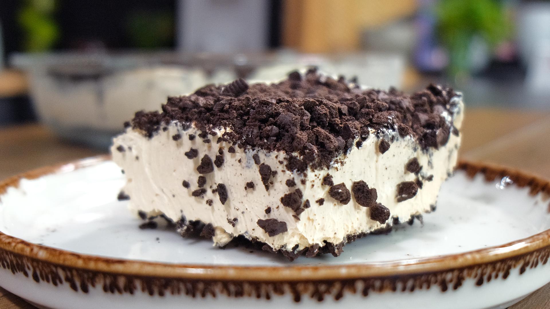 Καλοκαιρινό- γλυκό -ψυγείου- με -καραμέλα- και- ακόμη- 2- υλικά- Καλοκαιρινό- γλυκό -ψυγείου- με -καραμέλα- και- ακόμη- 2- υλικά-