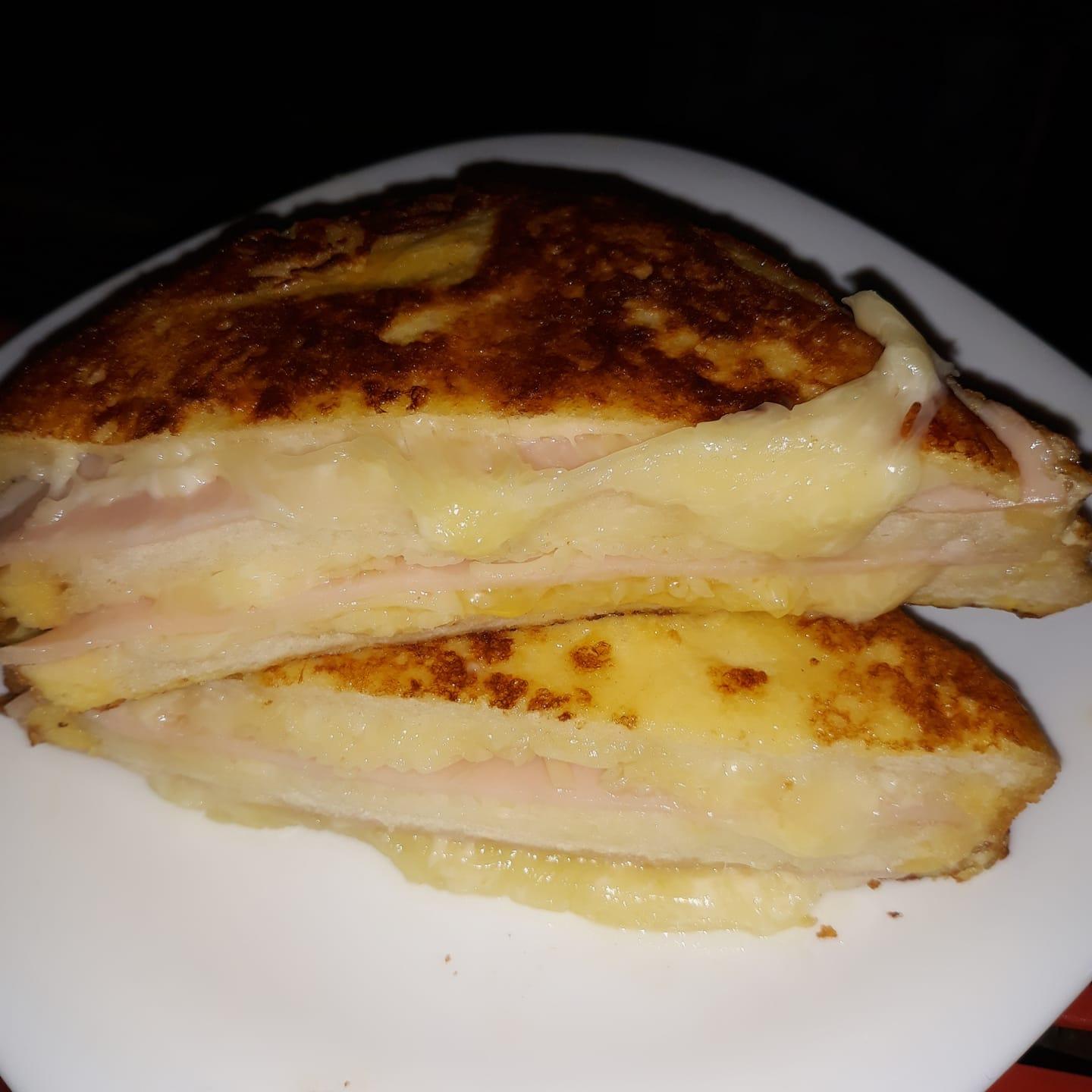 Monte- Cristo -sandwich- Monte- Cristo -sandwich-