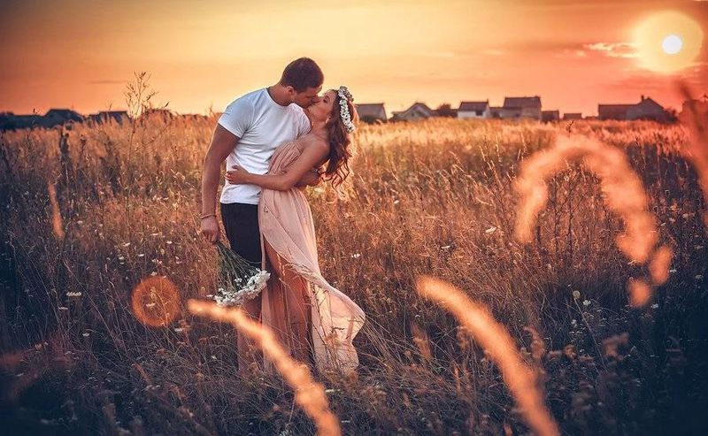 άλλους-καψουρεύεσαι-άλλους-παντρεύεσαι- άλλους-καψουρεύεσαι-άλλους-παντρεύεσαι-