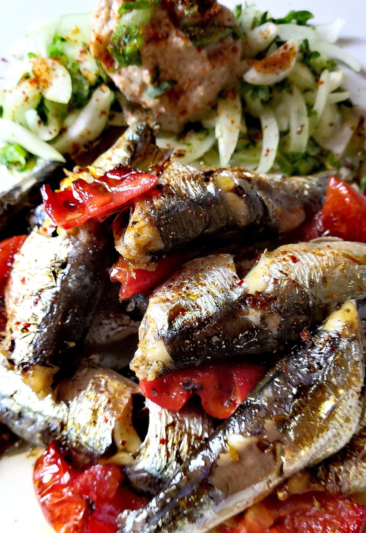 σαρδέλες-στον-φούρνο-με-ντομάτες-συνταγή-