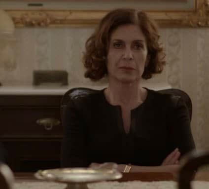 Άγριες Μέλισσες-Μυρσίνη- Άγριες Μέλισσες-Μυρσίνη-