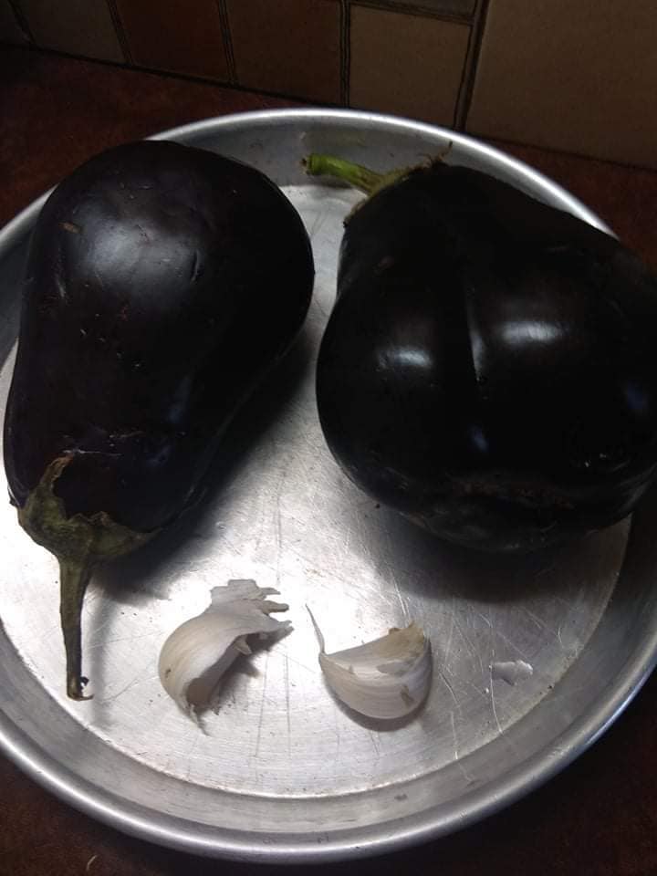 Μελιτζανοσαλάτα-με ταχίνι-συνταγή-