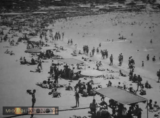 όταν-οι-Αθηναίοι-έκαναν-τα-πρώτα-τους-μπάνια-στις-οργανωμένες παραλίες-