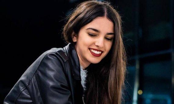 Η-Γη-της-Ελιάς-Ιφιγένεια-Τζόλα