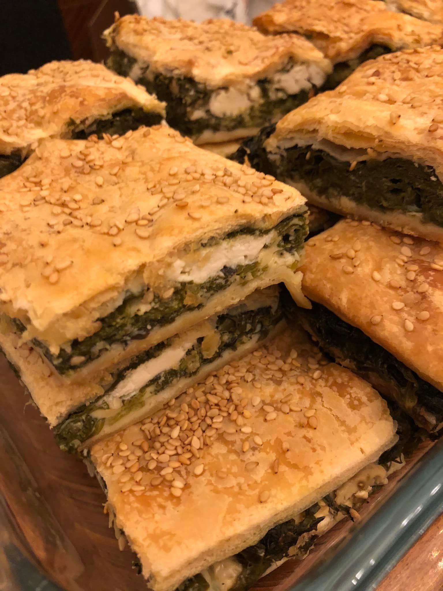 Κεφαλλονίτικη- χορτόπιτα- Κεφαλλονίτικη- χορτόπιτα-