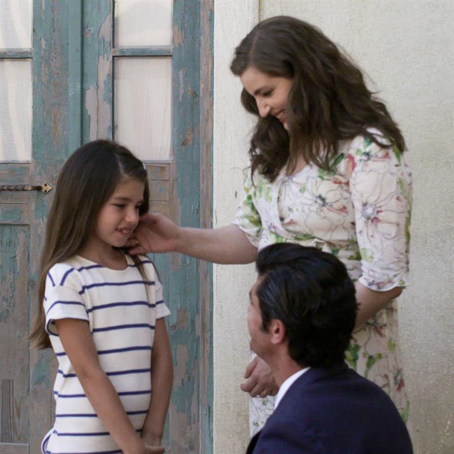 Άγριες Μέλισσες: Οι σεναριογράφοι της σειράς μας απαντούν σε 8 ερωτήσεις για το φινάλε