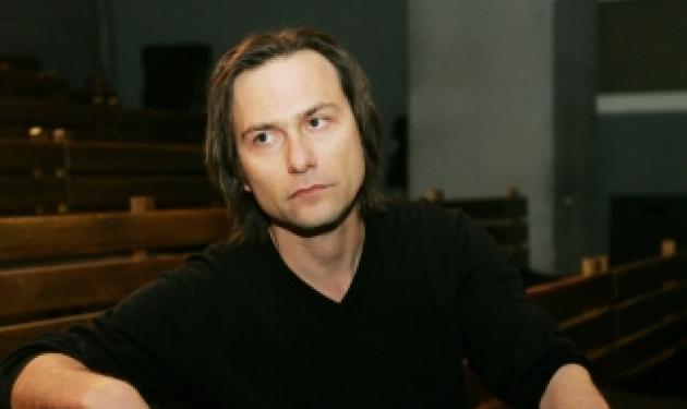 Σασμός: Ο διεφθαρμένος αστυνομικός