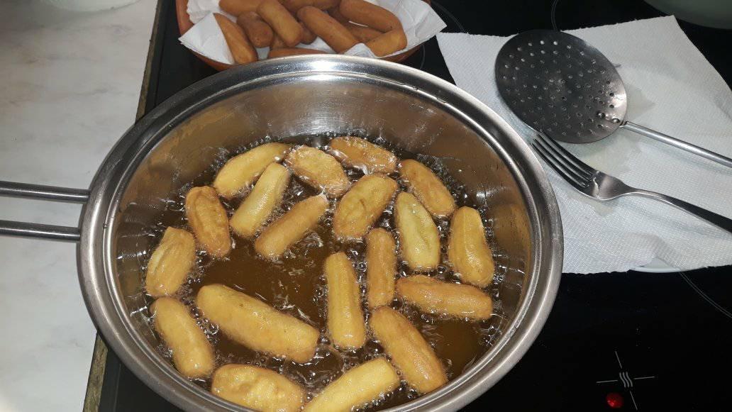 Τηγανιτά-μπισκότα-συνταγή- Τηγανιτά-μπισκότα-συνταγή-