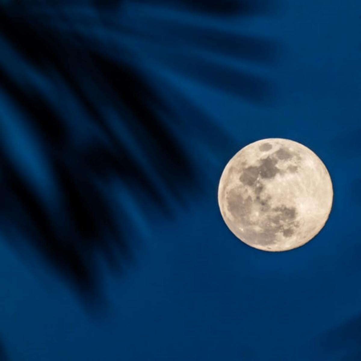 Υπερπανσέληνος Ιουλίου 2022: Δείτε πότε θα φωτίσει το φεγγάρι του ελαφιού