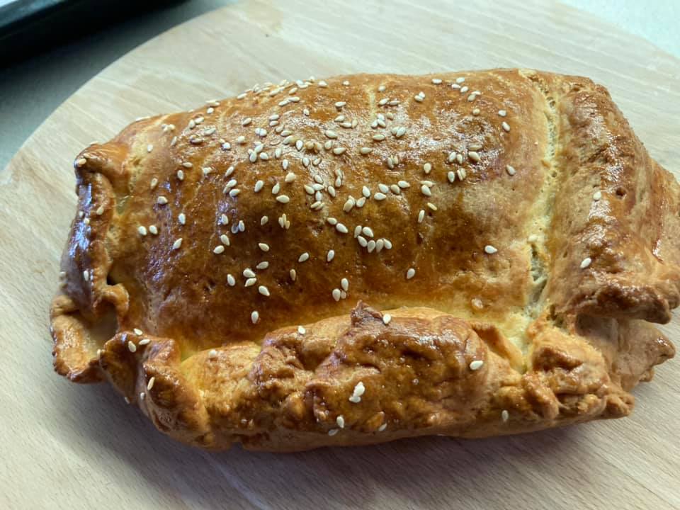 Γεμιστό-μπουρέκι-με λαχανικά-συνταγή-