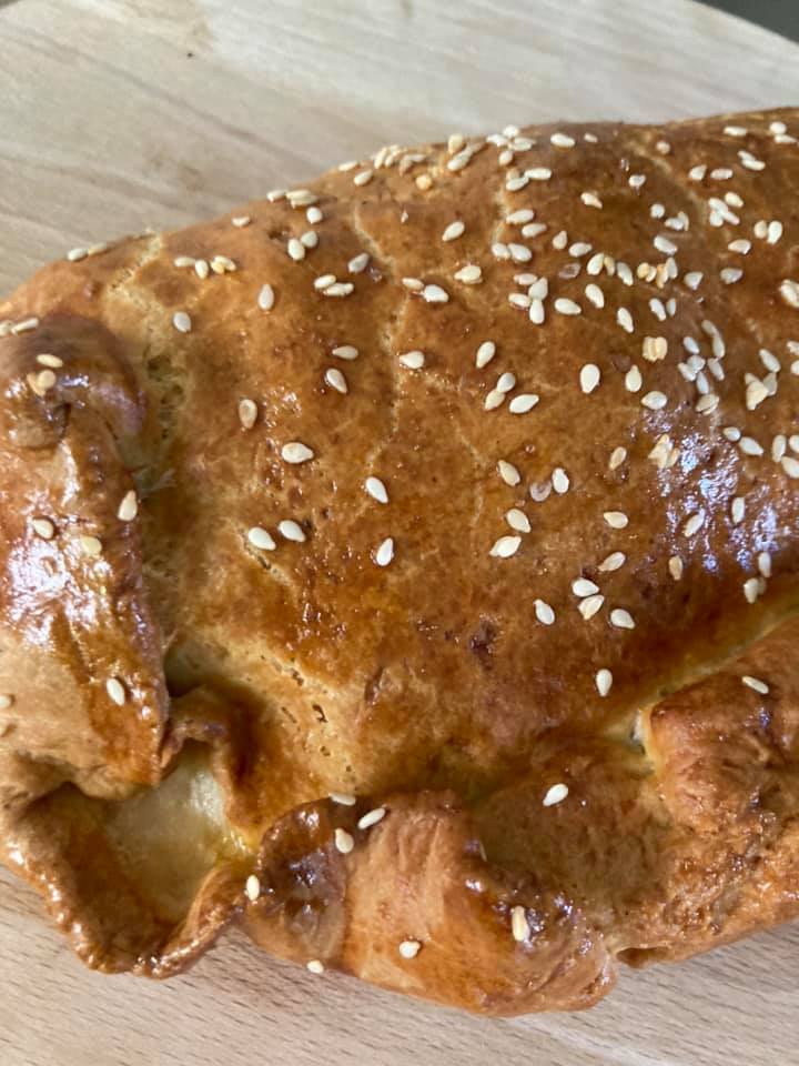 Γεμιστό-μπουρέκι-με λαχανικά-συνταγή-