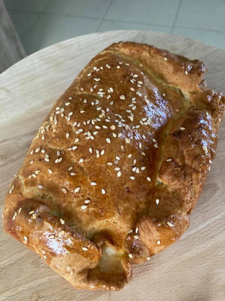 Γεμιστό-μπουρέκι-με λαχανικά-συνταγή-