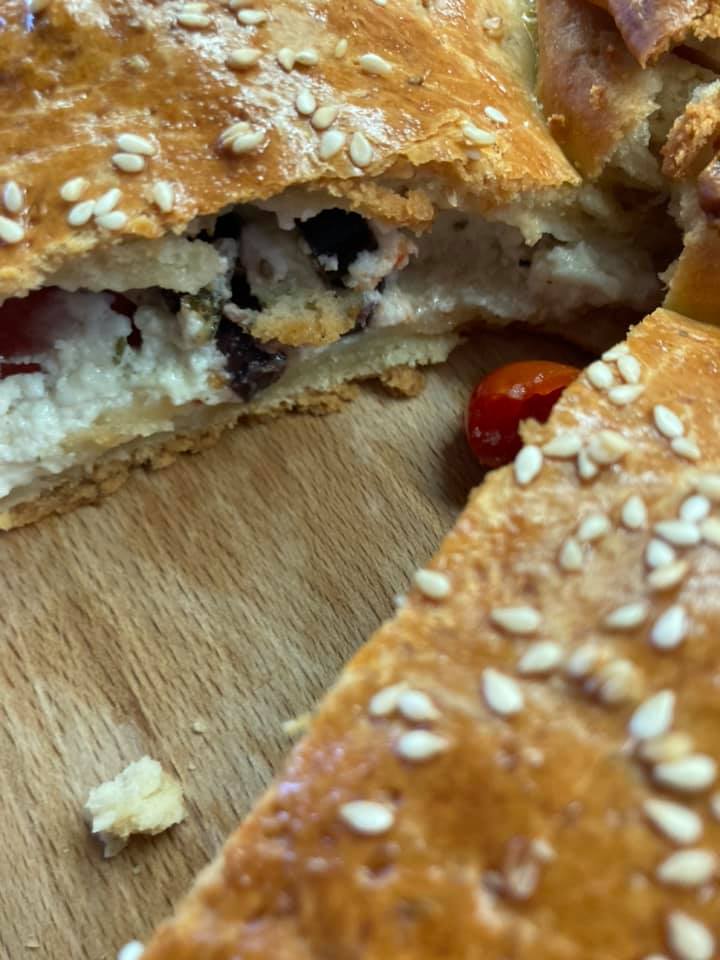 Γεμιστό-μπουρέκι-με λαχανικά-συνταγή-