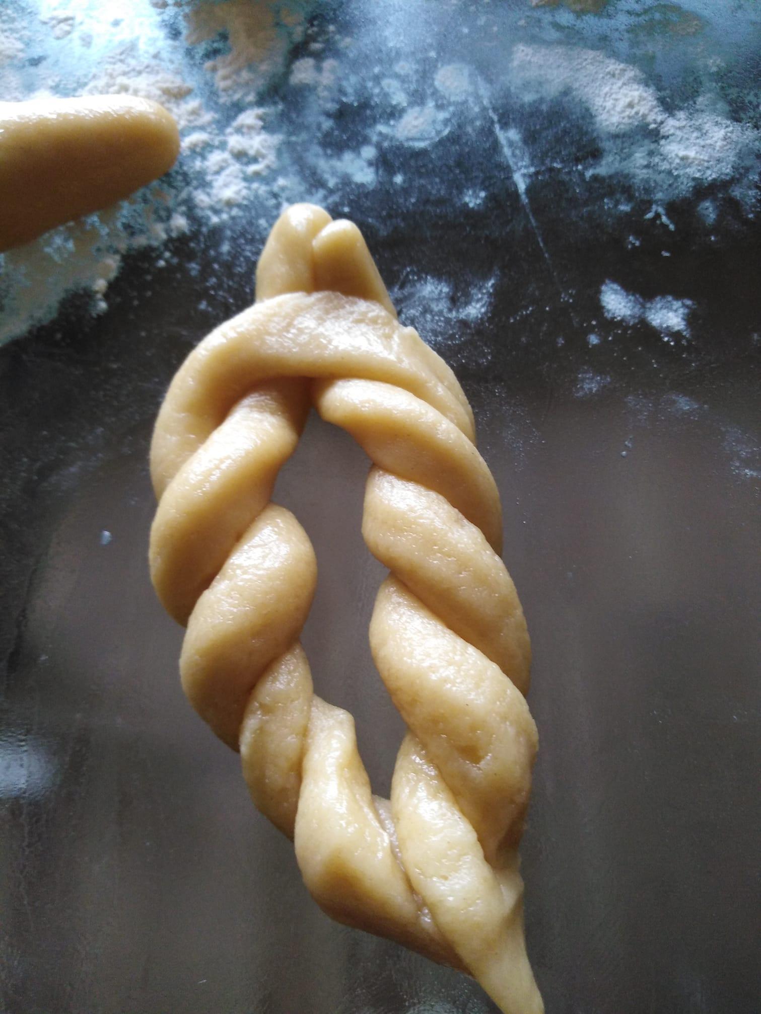 Νηστίσιμα- κουλούρια- με- καρύδια- και- μυρωδικά-