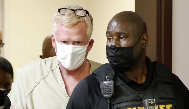 Σοκ: Δικηγόρος δολοφόνησε γυναίκα και γιο – Πλήρωσε να σκοτώσουν και τον ίδιο για να εισπράξει ο άλλος γιος την ασφάλεια