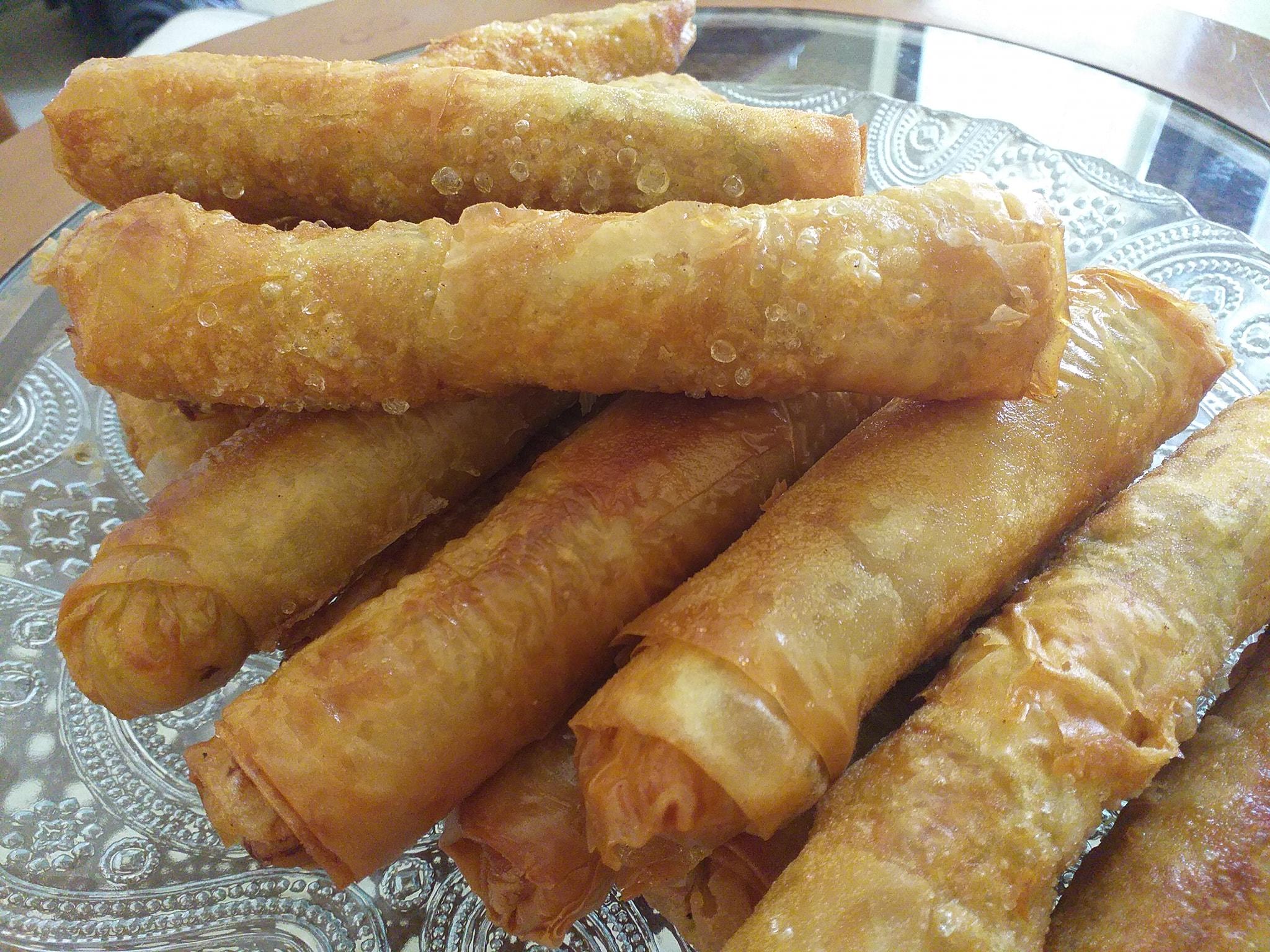Σπιτικά- spring- rolls- με -φύλλο- κρούστας- Σπιτικά- spring- rolls- με -φύλλο- κρούστας-
