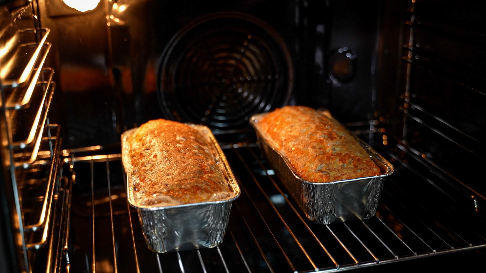 Αφράτο- αλμυρό- κέικ- για- όλες- τις- ώρες- της- ημέρας-