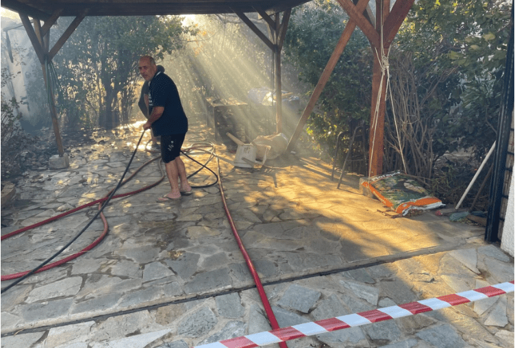 Φωτιά στην Πεντέλη: 80χρονος αυτοκτόνησε μόλις το σπίτι του περικυκλώθηκε από τις φλόγες