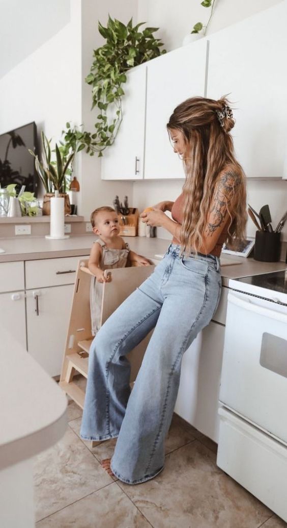 κλάμερ-στα-μαλλιά-ιδέες-για-χτενίσματα-Σεπτέμβριος 2022-