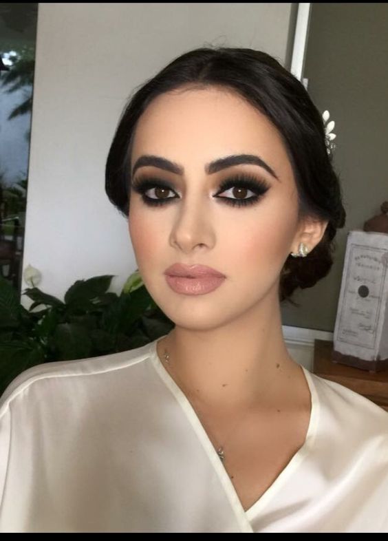 ιδέες-για-μακιγιάζ-τον-Σεπτέμβριο 2022-