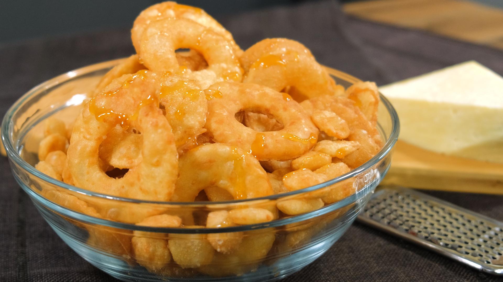 Λουκουμάδες- με- γραβιέρα- χωρίς-μαγιά-