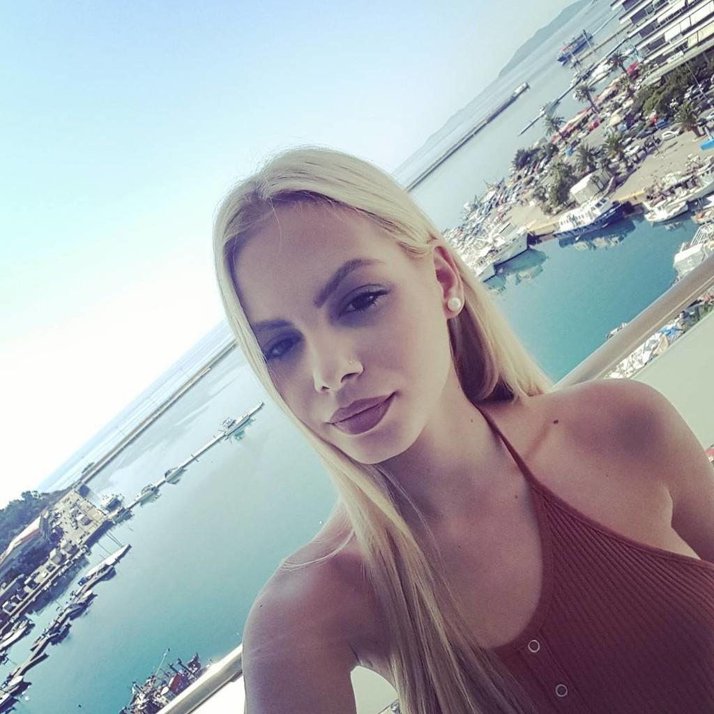 Νίκος-Βέρτης-Εμμανουέλα-Κουκλινού