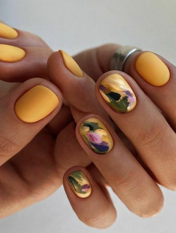 κίτρινα-ματ-νύχια-με-σχέδια-ιδέες-