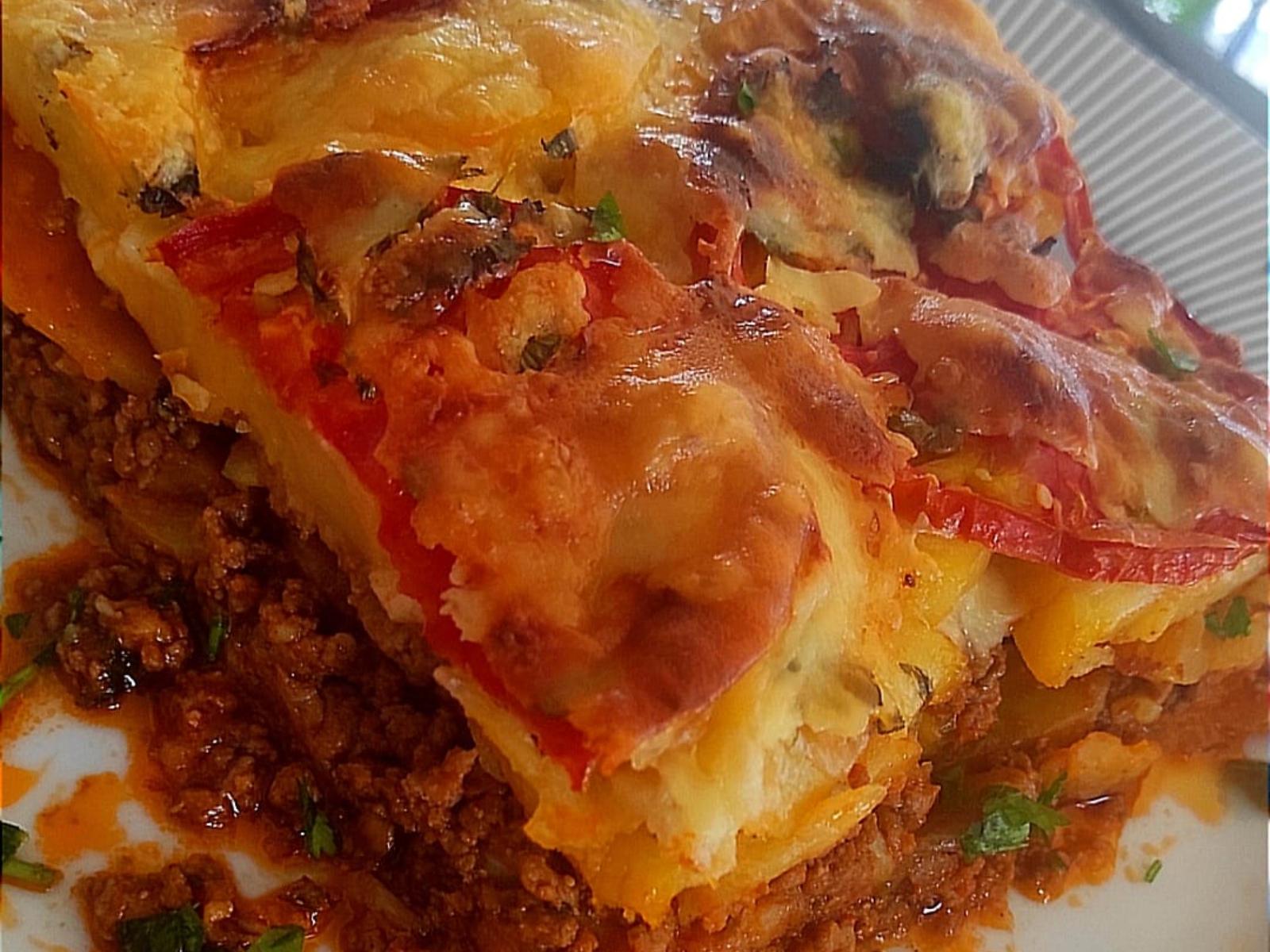 Πατάτες- bolognese-