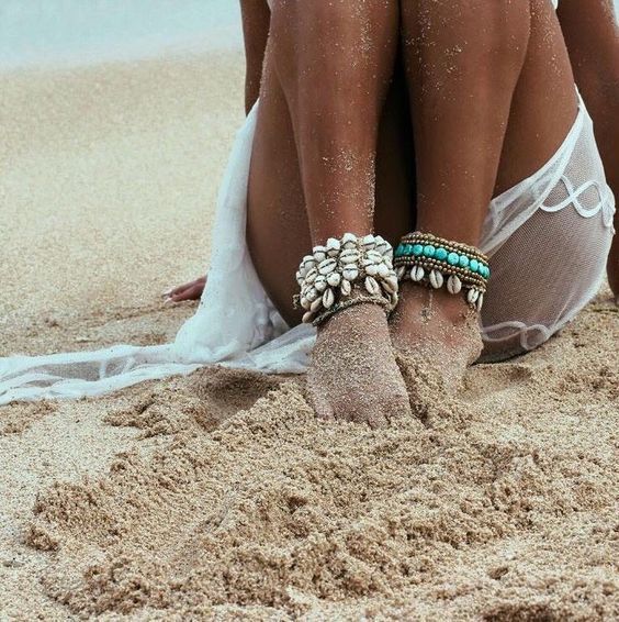 βραχιολάκια-για-το-πόδι-με-κοχύλια-ιδέες-Αύγουστος 2022-
