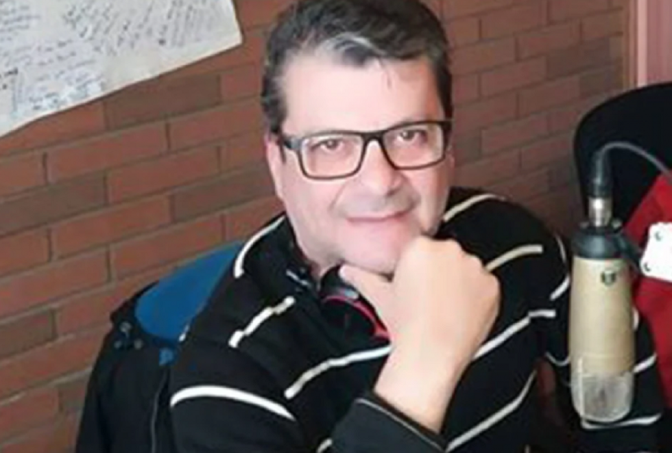 Έφυγε από την ζωή ο δημοσιογράφος Θοδωρής Ακάλεστος