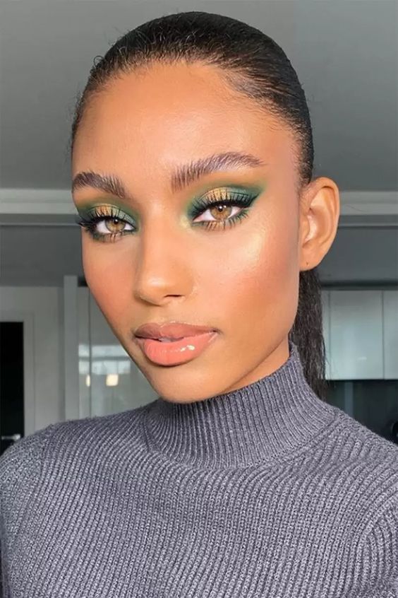 λαχανί-και-πορτοκαλί-σκιά-στα-μάτια-ιδέες-για-μακιγιάζ-