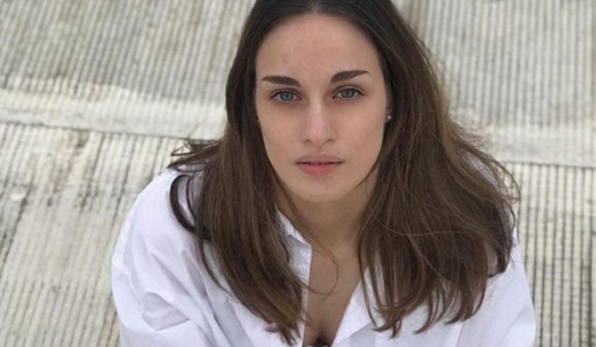 Τόλης Βοσκόπουλος: Δείτε την kορη του Μαρία Βοσκοπούλου να ποζάρει με μαγιό και να πέφτει το instagram (Φωτογραφία)